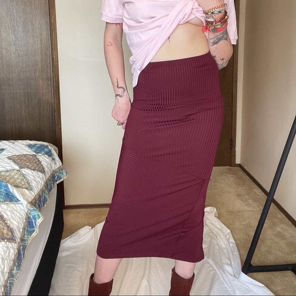 Ribbed bodycon mid calf skirt